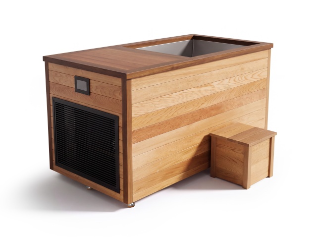 me.-wellness-berg-wooden-plunge-pool