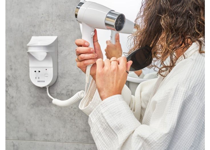 Corby Kendal 1600W Wall Mounted Hair Dryer with Shaver Socket in