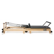 me.-wellness-folding-pilates-reformer-in-light-wood