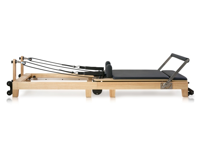 me.-wellness-folding-pilates-reformer-in-light-wood