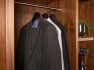 corby-clifford-anzugbugel-mit-haken-in-schwarz