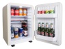 minibar-corby-radley-40l-kremovy-pevne-dvere