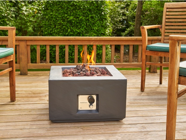 field-flame-aster-gas-fire-pit-in-grey